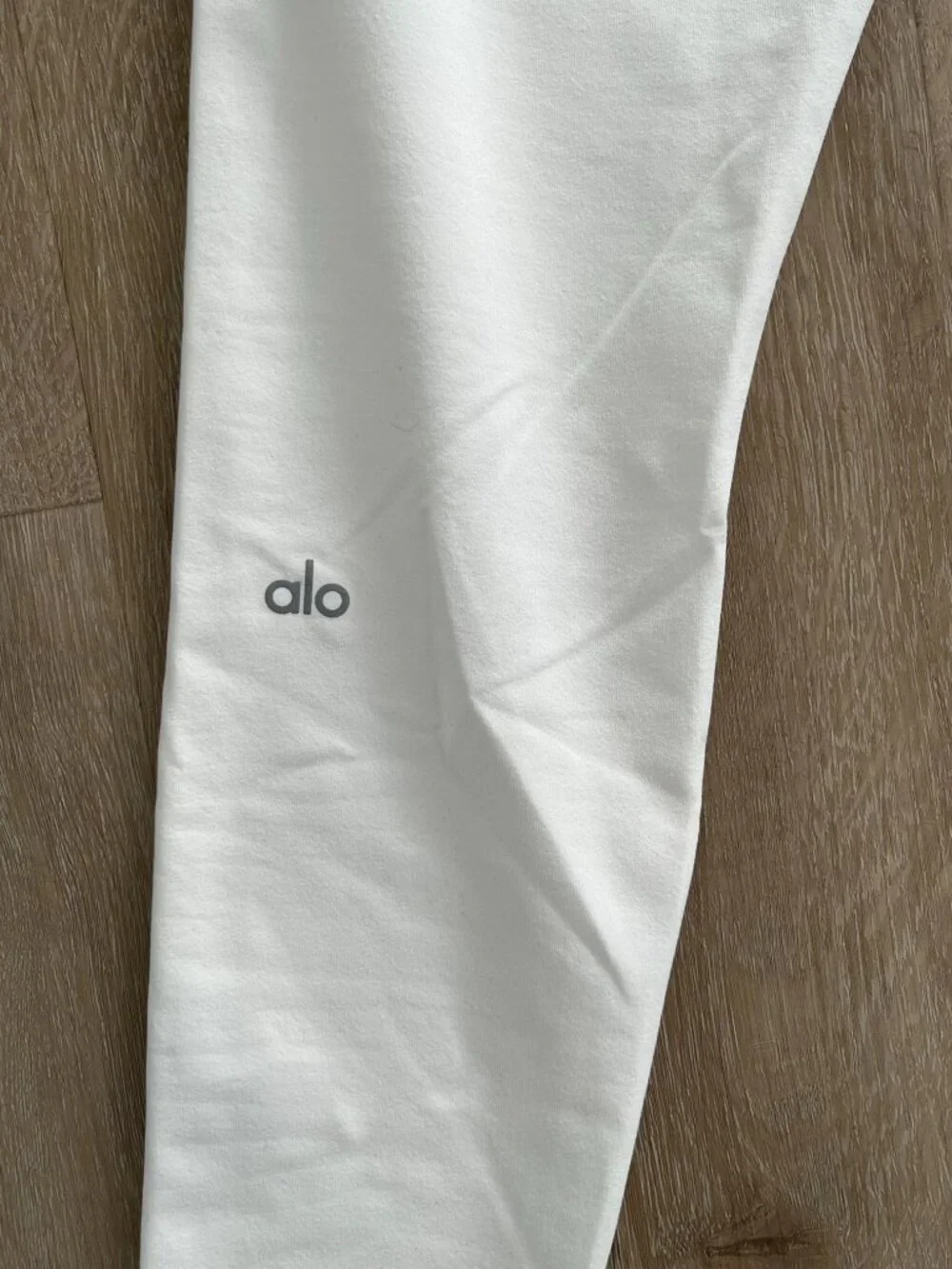 Alo Yoga HIGH-WAIST AIRBRUSH LEGGING - IVORY Size M NWOT